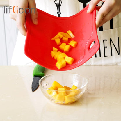 liflicon: 100% Food Grade Thick Silicone Cutting Board (12.6'' x 9.1'') - The Tribalist