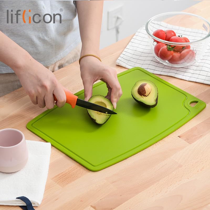 liflicon: 100% Food Grade Thick Silicone Cutting Board (12.6'' x 9.1'') - The Tribalist