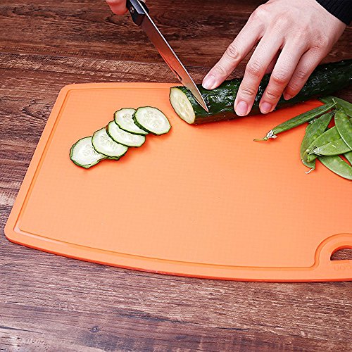 liflicon: 100% Food Grade Thick Silicone Cutting Board (12.6'' x 9.1'') - The Tribalist