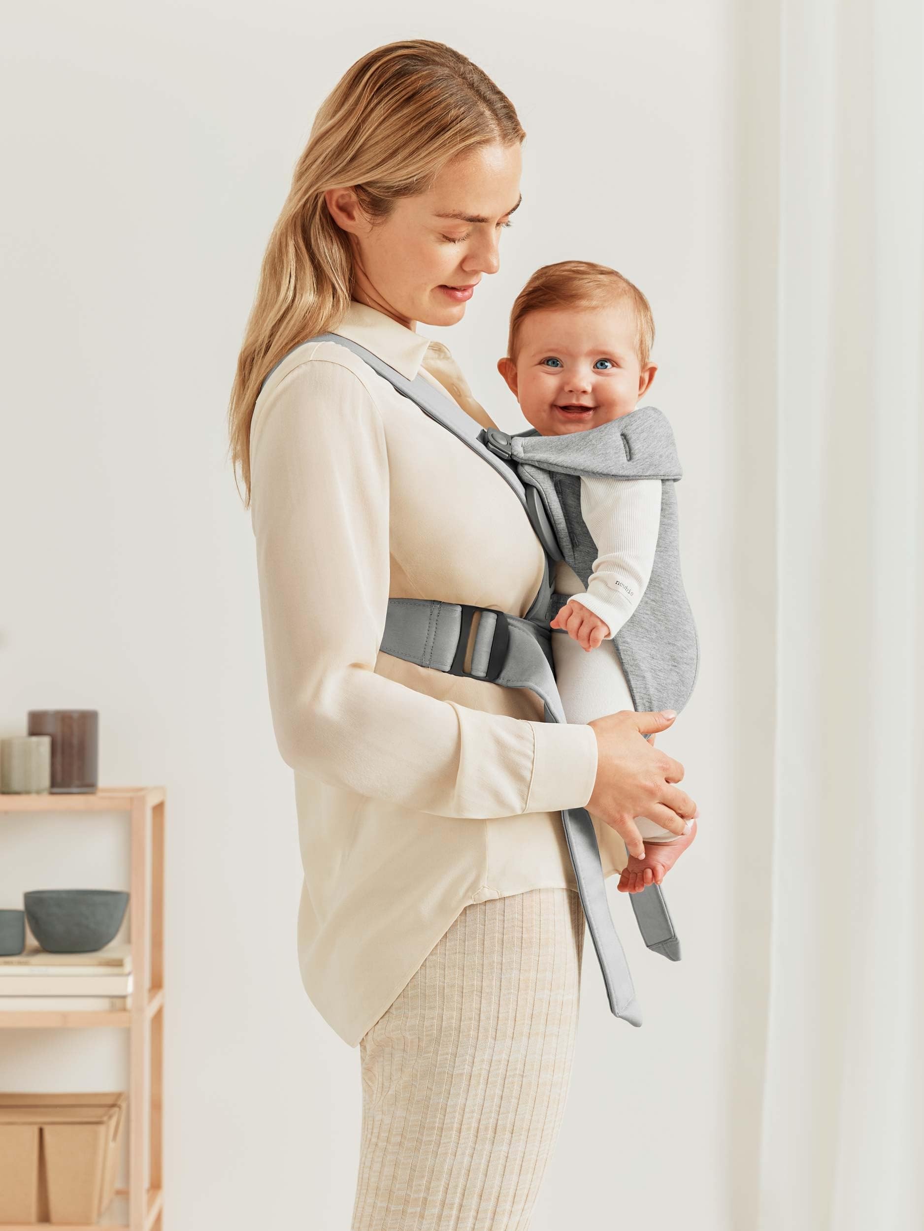 BabyBjörn Baby Carrier Mini, Cotton, Black - The Tribalist