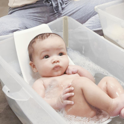 The Tribalist - Stokke Flexi Bath Bundle, White - Foldable Baby Bathtub + Newborn Support - Durable & Easy to Store