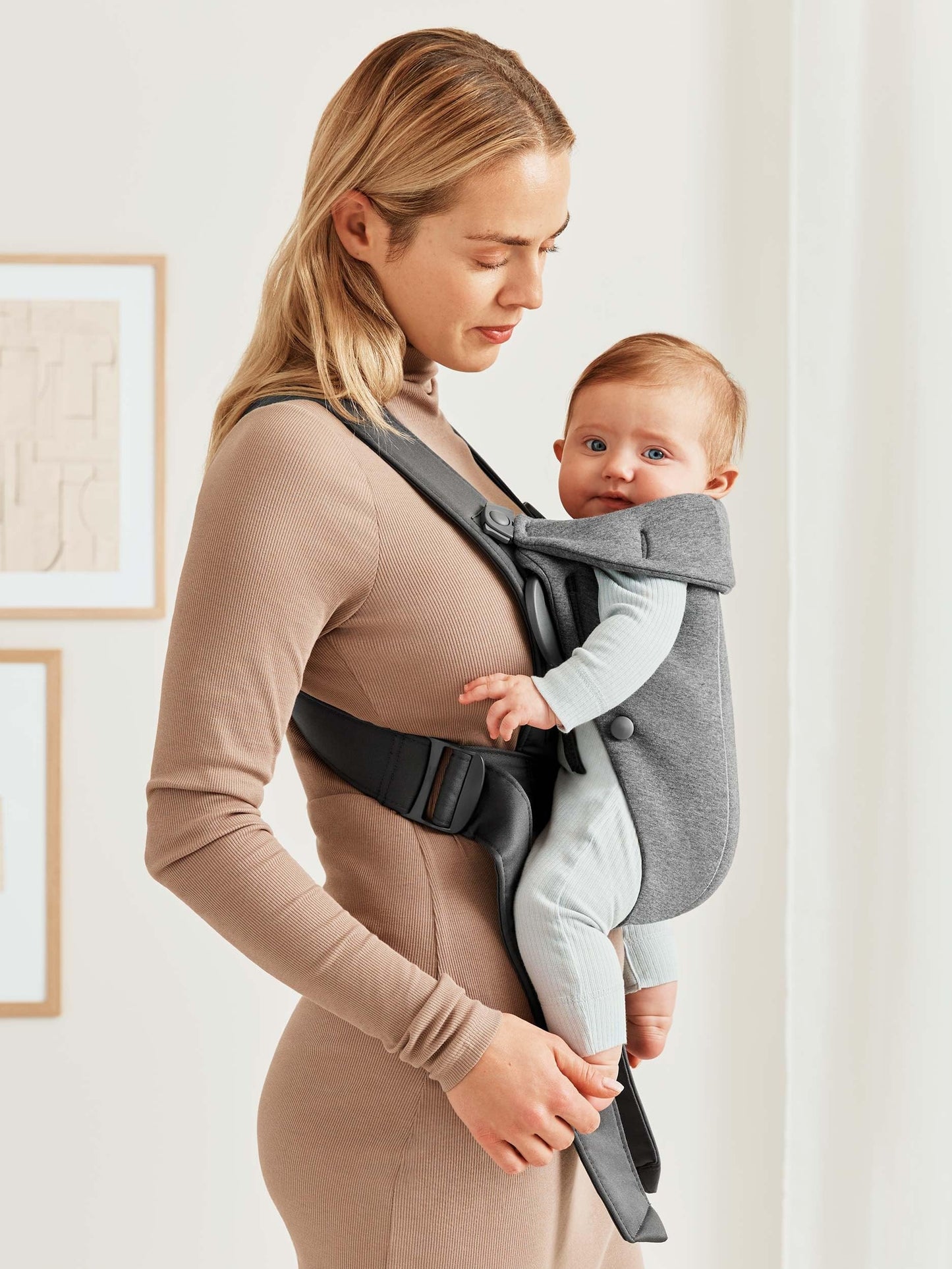 BabyBjörn Baby Carrier Mini, Cotton, Black - The Tribalist