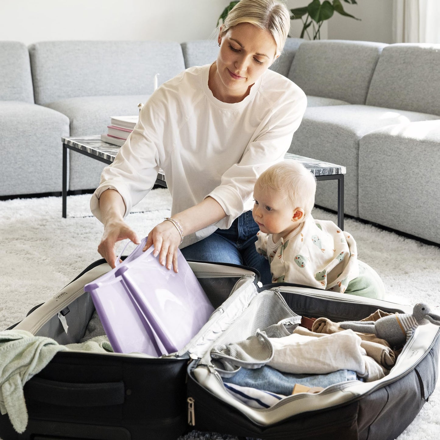 The Tribalist - Stokke Flexi Bath Bundle, White - Foldable Baby Bathtub + Newborn Support - Durable & Easy to Store