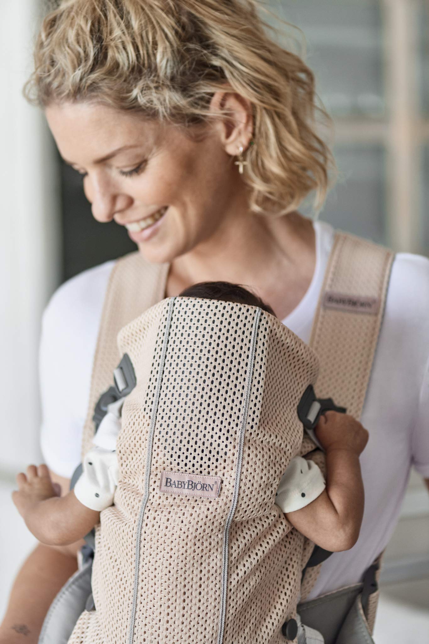 BabyBjörn Baby Carrier Mini, Cotton, Black - The Tribalist