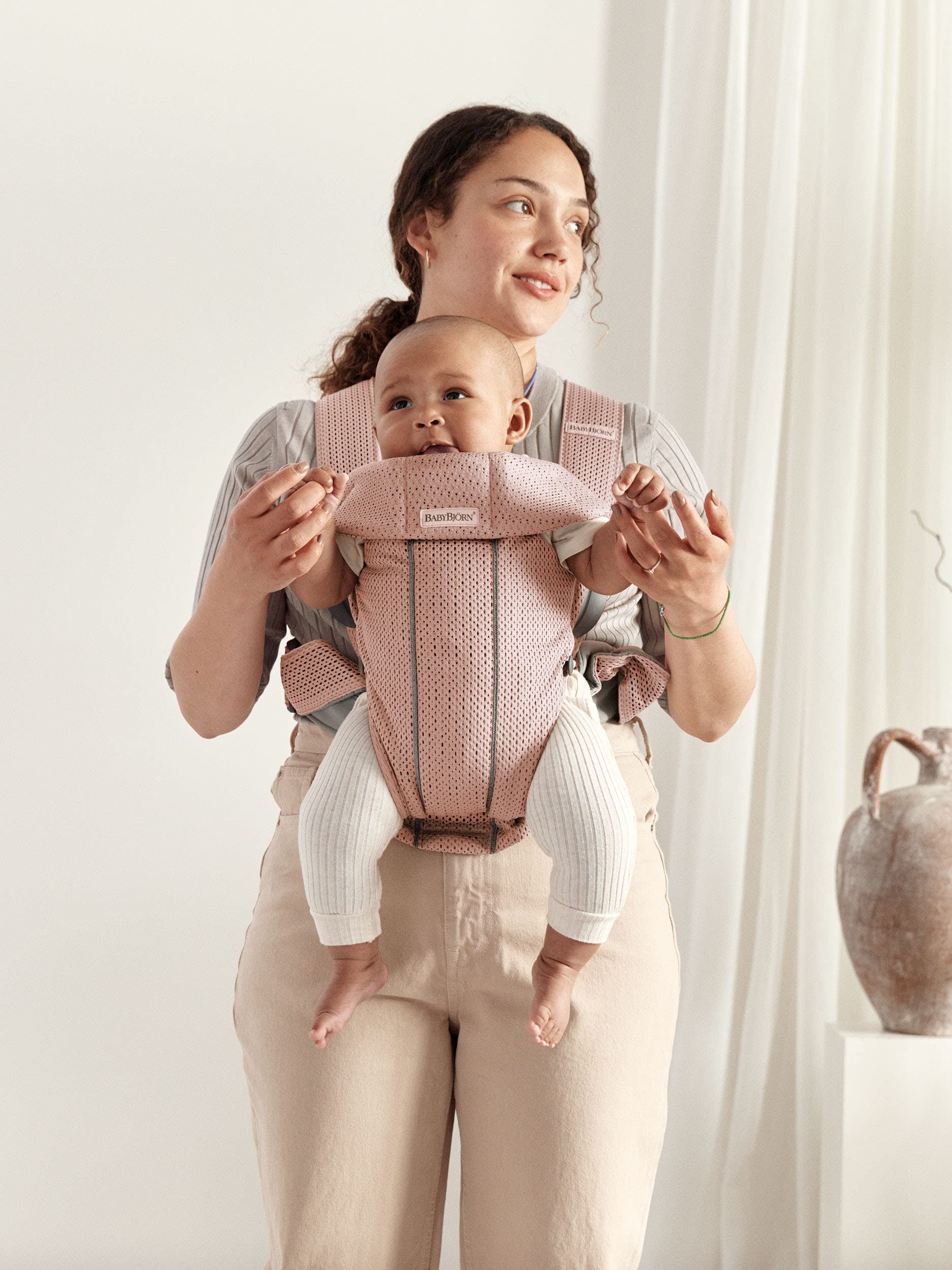 BabyBjörn Baby Carrier Mini, Cotton, Black - The Tribalist