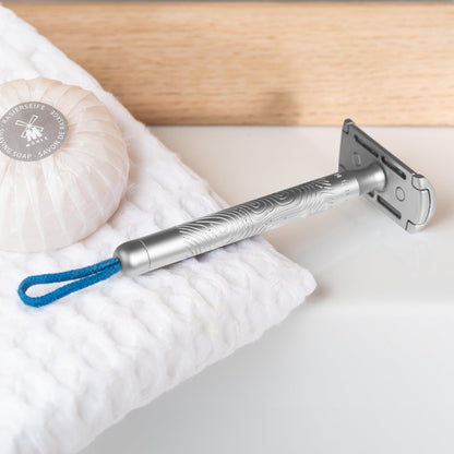 The Tribalist - MÜHLE: Double-Edged Companion Safety Razor for Women