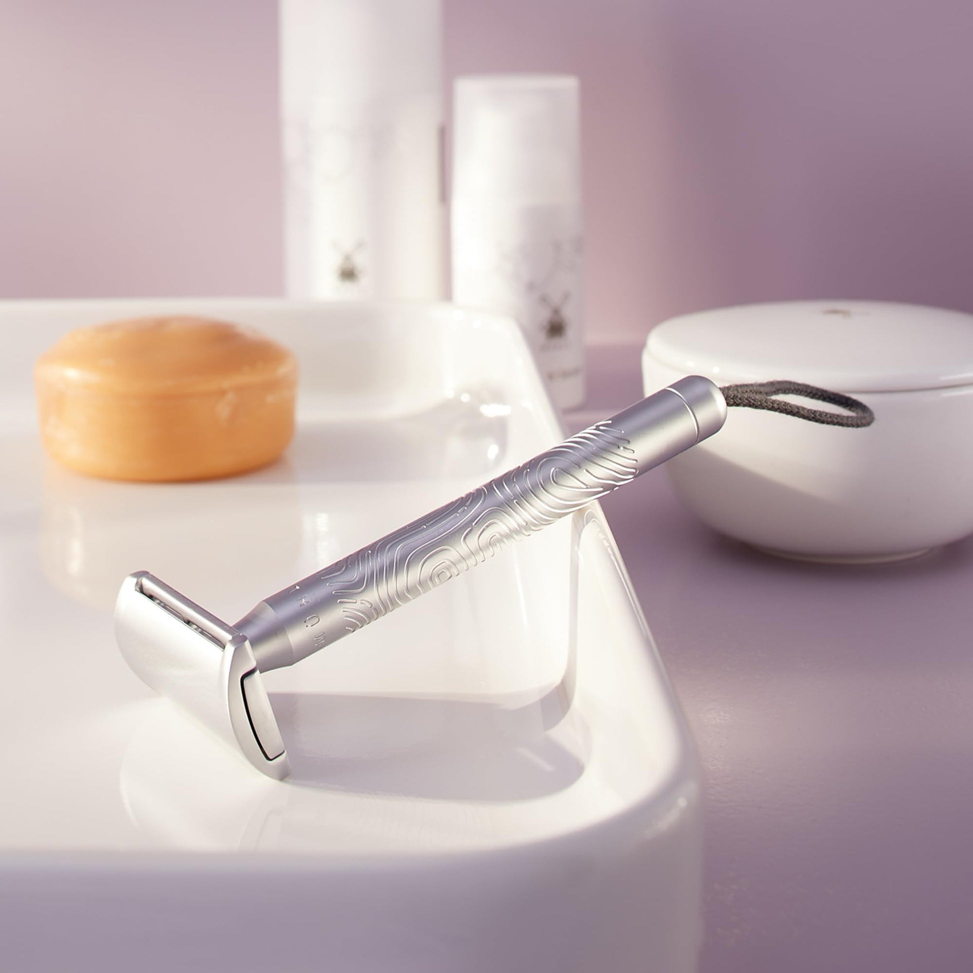 The Tribalist - MÜHLE: Double-Edged Companion Safety Razor for Women